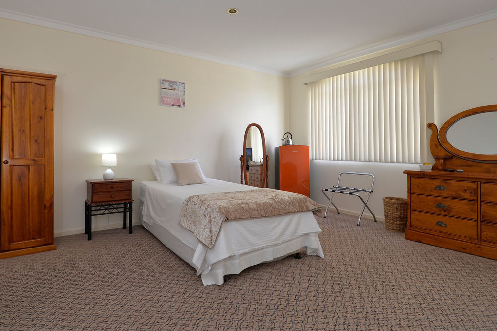 Palm Beach Guest House Rockingham Exteriér fotografie