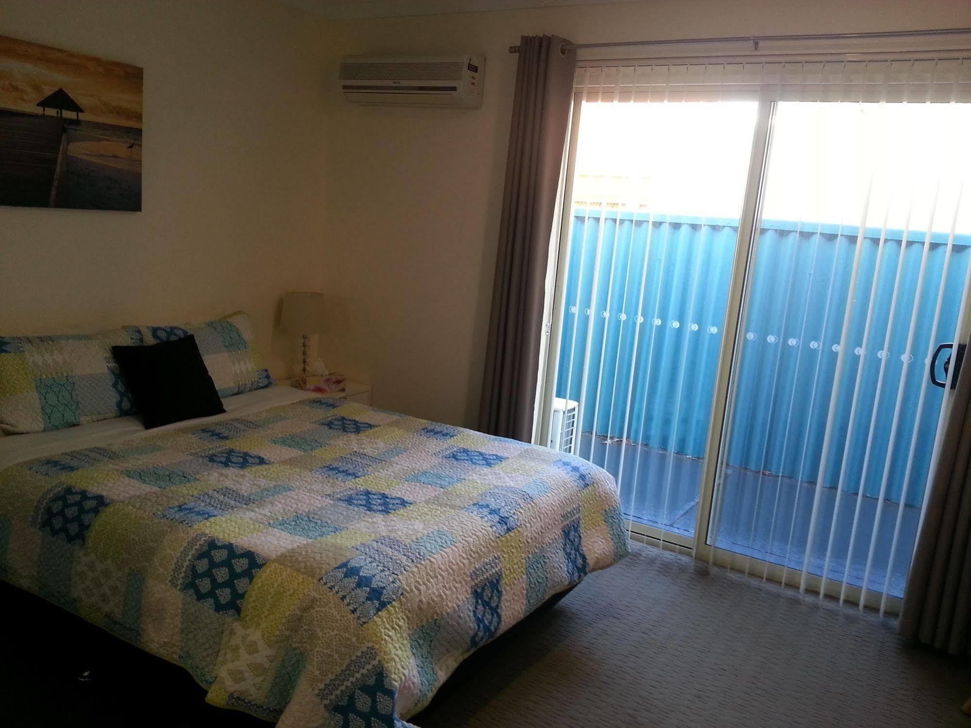 Palm Beach Guest House Rockingham Exteriér fotografie